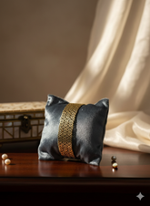 Royal mesh Cuff