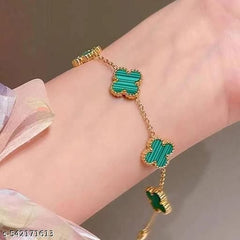 Clover bracelet