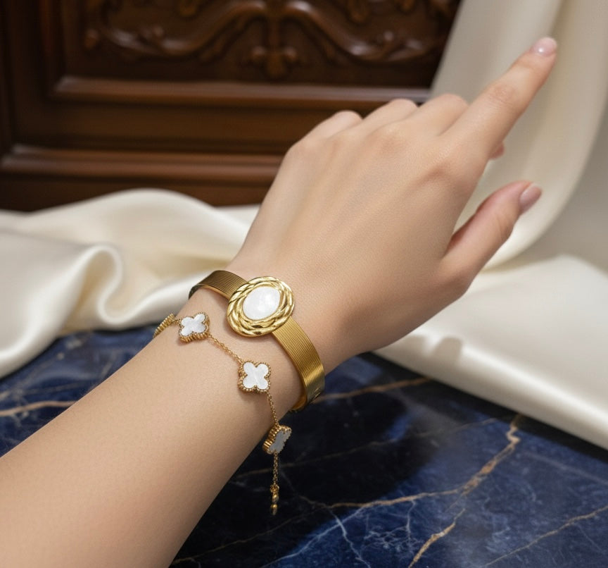 Zarina white gold