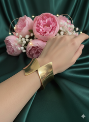 Velvet gold
