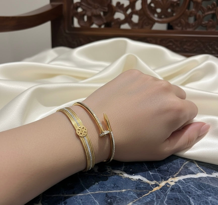 Golden Grace set