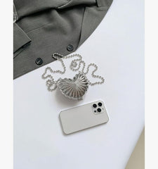 Mini heart clutches