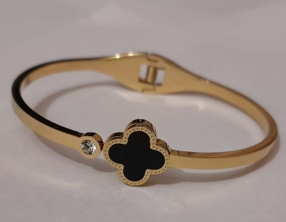 Vancleef bracelet